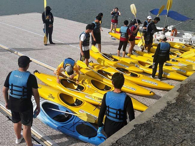 The Brigade Goes Kayaking! The Brigade Goes Kayaking!