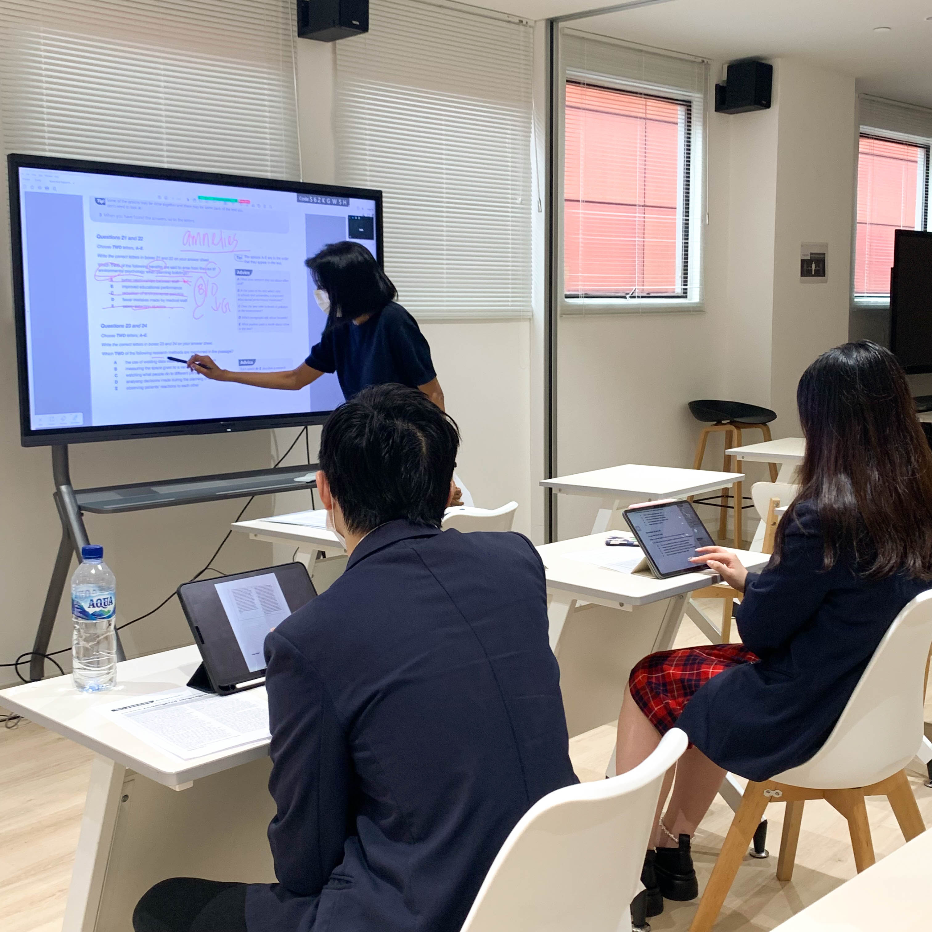 FIS 2-week IELTS course is on-going FIS 2-week IELTS course is on-going